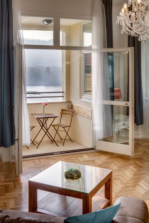 פראג Smetanovo Nabrezi - Riverview Old Town Apartment מראה חיצוני תמונה