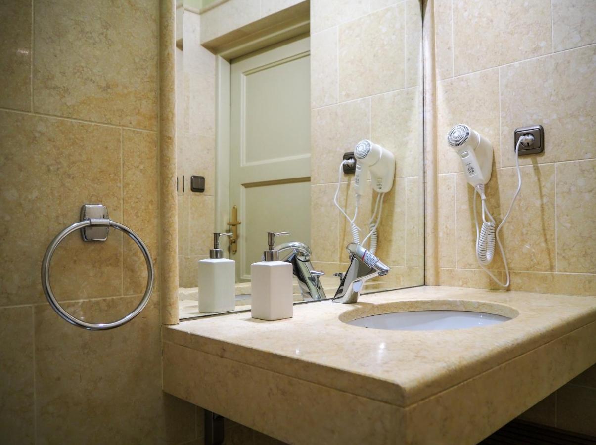 פראג Smetanovo Nabrezi - Riverview Old Town Apartment מראה חיצוני תמונה